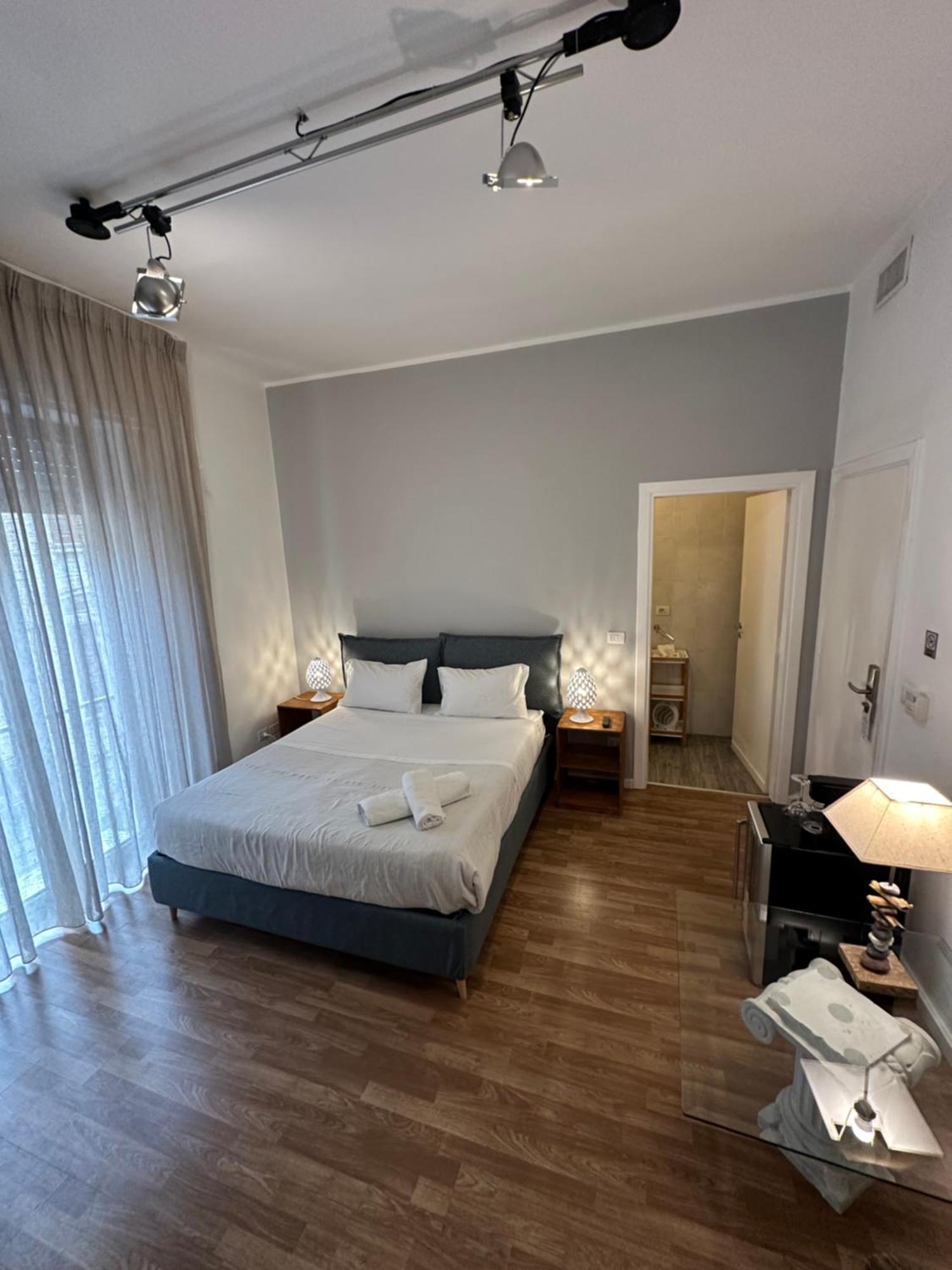 לצ'ה B&B Degli Artisti Suite מראה חיצוני תמונה