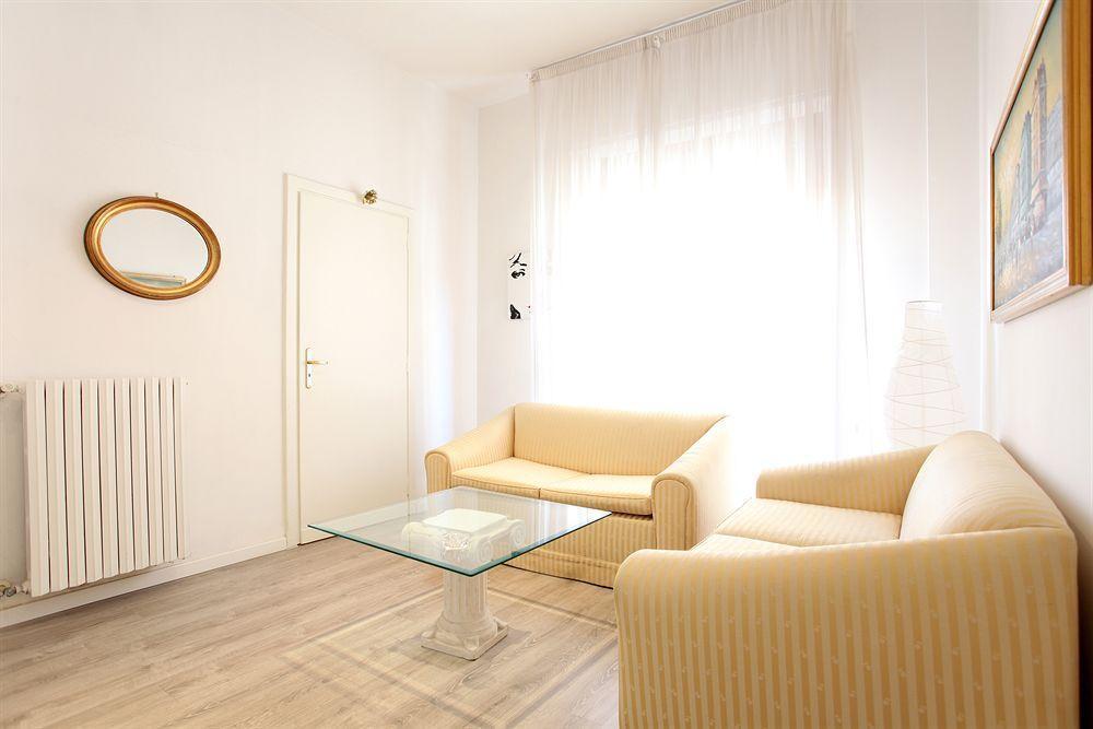 לצ'ה B&B Degli Artisti Suite מראה חיצוני תמונה