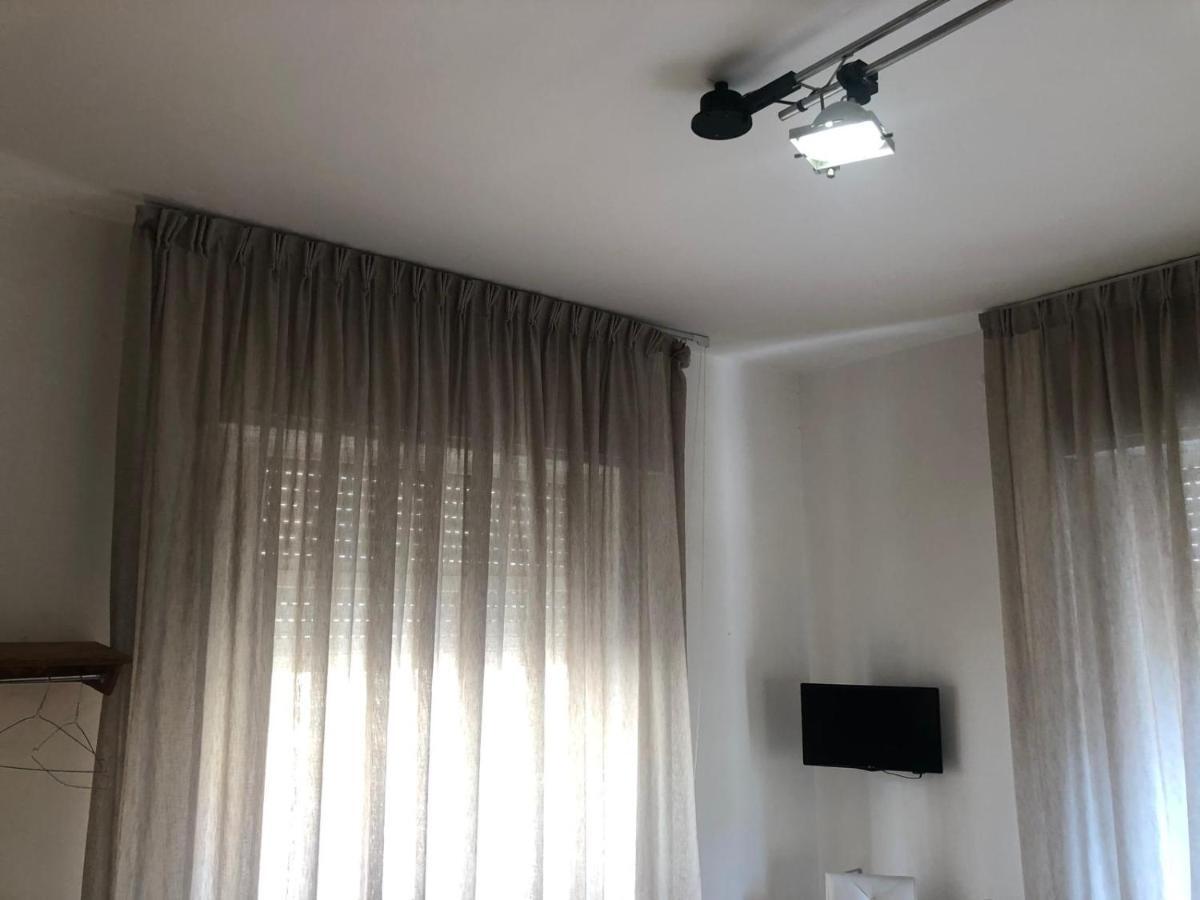 לצ'ה B&B Degli Artisti Suite מראה חיצוני תמונה